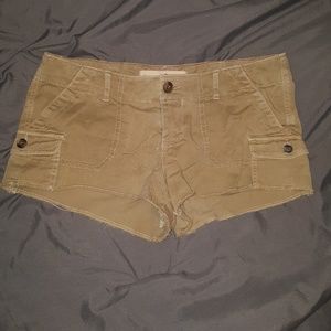 Hollister khaki shorts